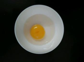 宝宝菜谱-蒸鸡蛋羹的做法步骤2