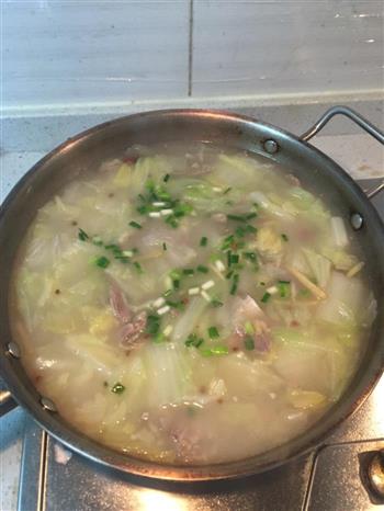 羊肉白菜粉丝汤的做法图解9