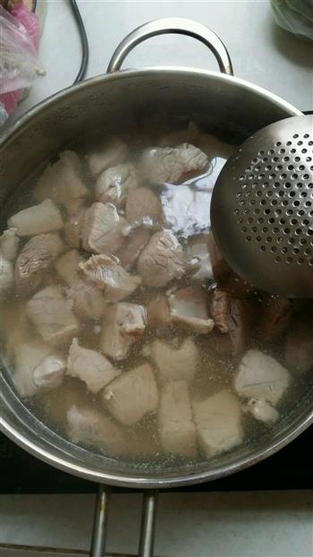 炒锅自制肉松的做法步骤1