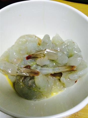 泰国茶香咖喱虾球的做法步骤5