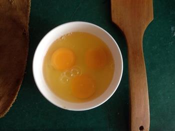 平底锅基础厚蛋烧（玉子烧）的做法步骤1