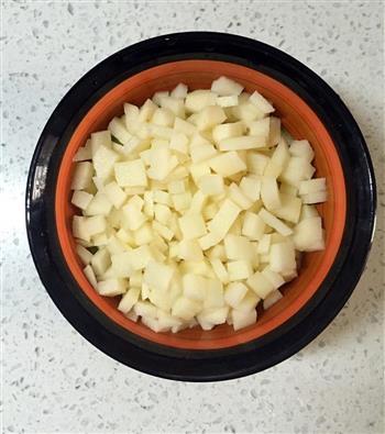 土豆肉丁盖浇饭的做法步骤2
