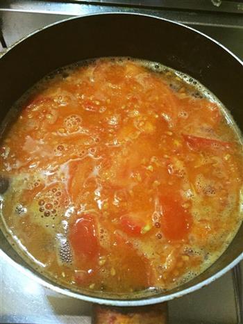 番茄金针肥牛煲的做法步骤9