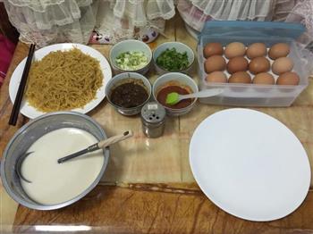 土豆丝鸡蛋卷饼的做法步骤1