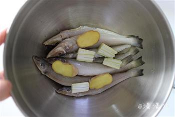 香煎沙丁鱼的做法步骤1