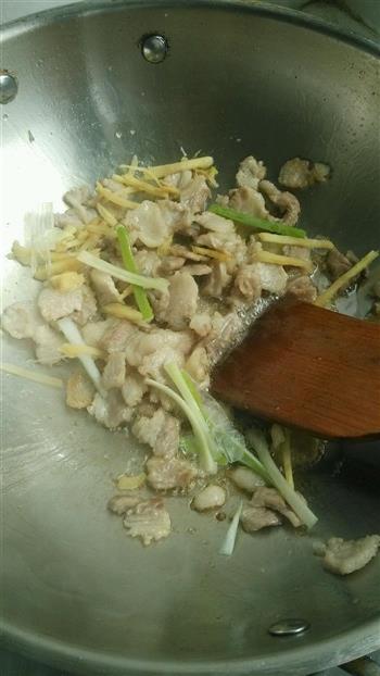 泡菜海鲜锅的做法步骤3