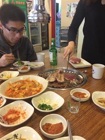 韩国炭火烤肉， 如何吃的做法图解3