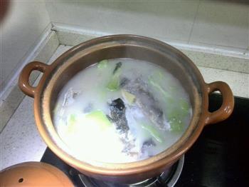 佛手瓜、鱼头汤的做法图解7