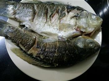 超详细川味酸菜水煮鱼的做法步骤5