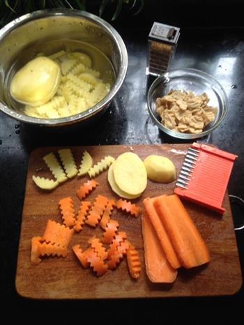 素食-椒盐土豆的做法步骤2