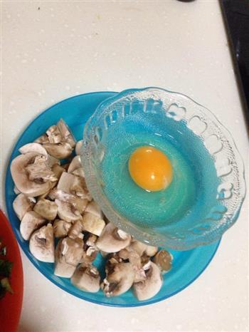 荠菜蘑菇蛋花汤的做法图解3