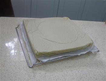 抹茶蜜豆蛋糕卷的做法步骤13