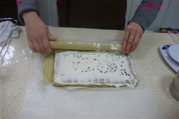 抹茶蜜豆蛋糕卷的做法步骤18