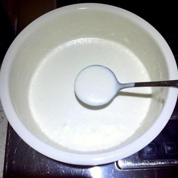 菜菜自制牛奶椰丝小方的做法步骤2