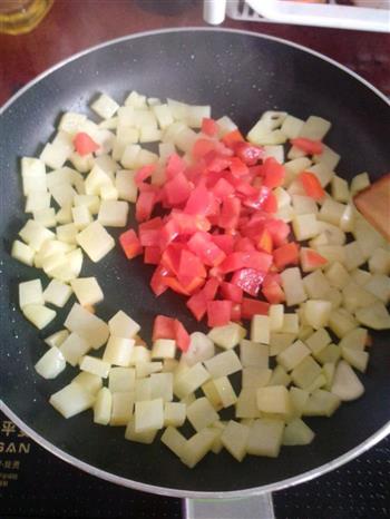 简易美味土豆西红柿蛋炒饭的做法图解4