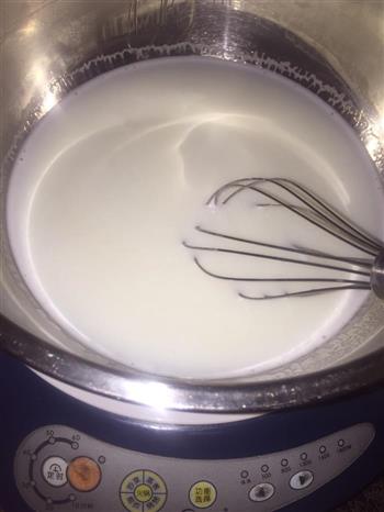 蛋奶布丁-如天使般洁白的做法步骤1