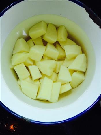 土豆焖排骨的做法步骤2