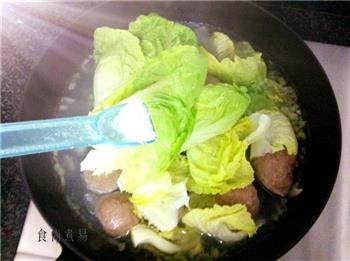 牛肉丸生菜汤面的做法步骤13