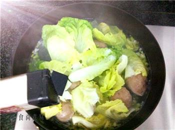 牛肉丸生菜汤面的做法步骤14
