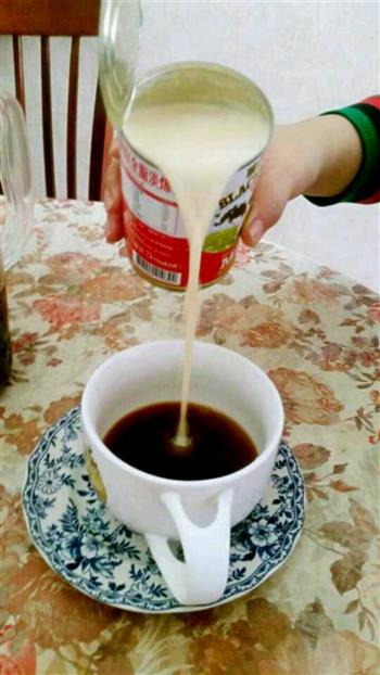 港式丝袜奶茶的传统做法的做法步骤8