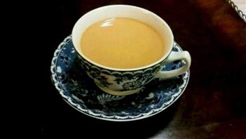 港式丝袜奶茶的传统做法的做法步骤9