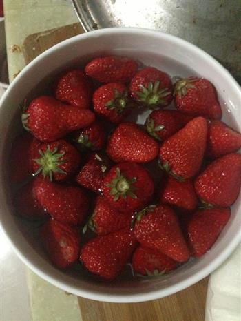 草莓大福的做法步骤2