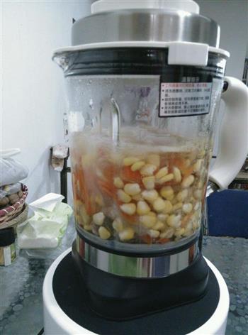 破壁料理机食谱-排骨汤的做法步骤2