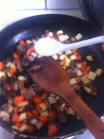 豌豆腊肉焖饭的做法步骤11