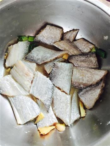 椒盐带鱼的做法步骤1