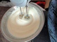 桂花海绵蛋糕的做法步骤5