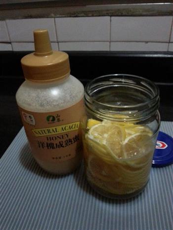 自己动手美白排毒-蜜渍柠檬的做法步骤6