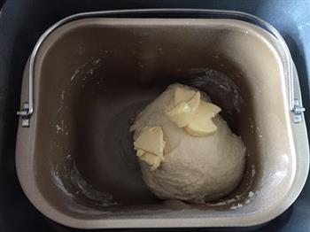一次发酵也能做出超柔软的全麦酸奶吐司的做法步骤2