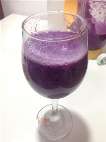 紫甘蓝火龙果汁的做法步骤7