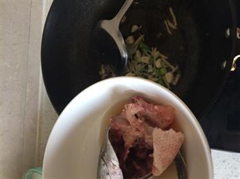 最爱汤-黑鱼头豆腐汤的做法步骤3