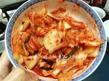 韩式泡菜汤年糕的做法步骤2