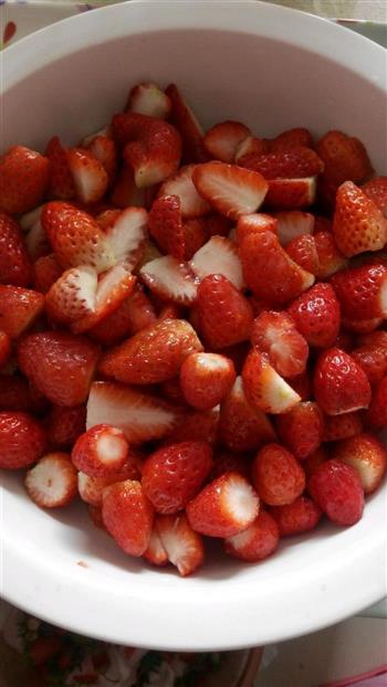 香甜草莓酱的做法步骤2
