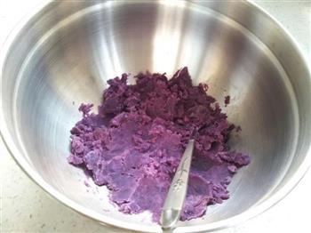白包紫and紫包白-紫薯开花馒头的做法图解1