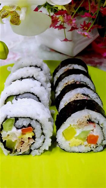 金枪鱼紫菜寿司卷的做法步骤11