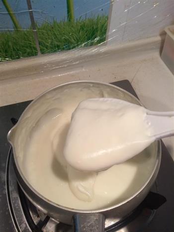 脆皮鲜奶的做法步骤1