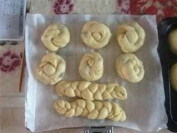 葡萄干椰蓉面包的做法步骤7