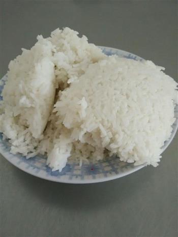 麻辣孜然味米饭锅巴的做法步骤1
