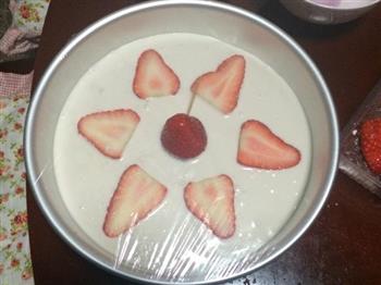 简单易做版-草莓酸奶冻芝士cack的做法步骤5