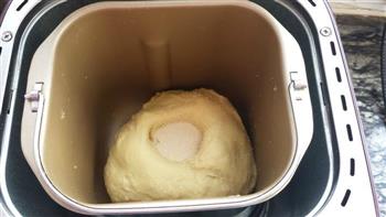 葱香肉松面包卷的做法图解7