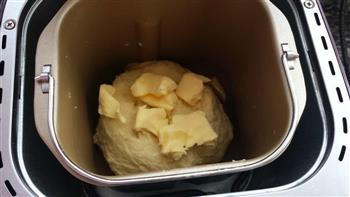 葱香肉松面包卷的做法步骤8