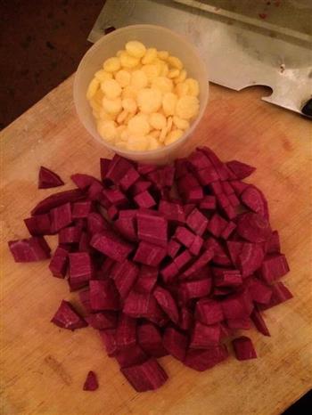 小米紫薯粥的做法步骤2