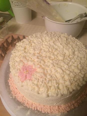 生日蛋糕裱花的做法图解7