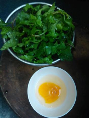 菊叶蛋汤的做法步骤1