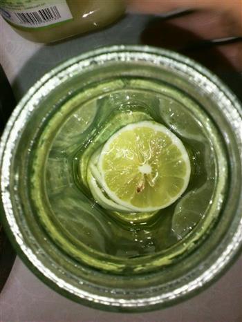 超简蜜渍柠檬水的做法步骤3