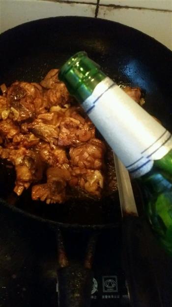 啤酒火锅鸡的做法步骤2