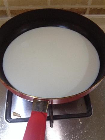 焦糖蛋奶布丁的做法图解3